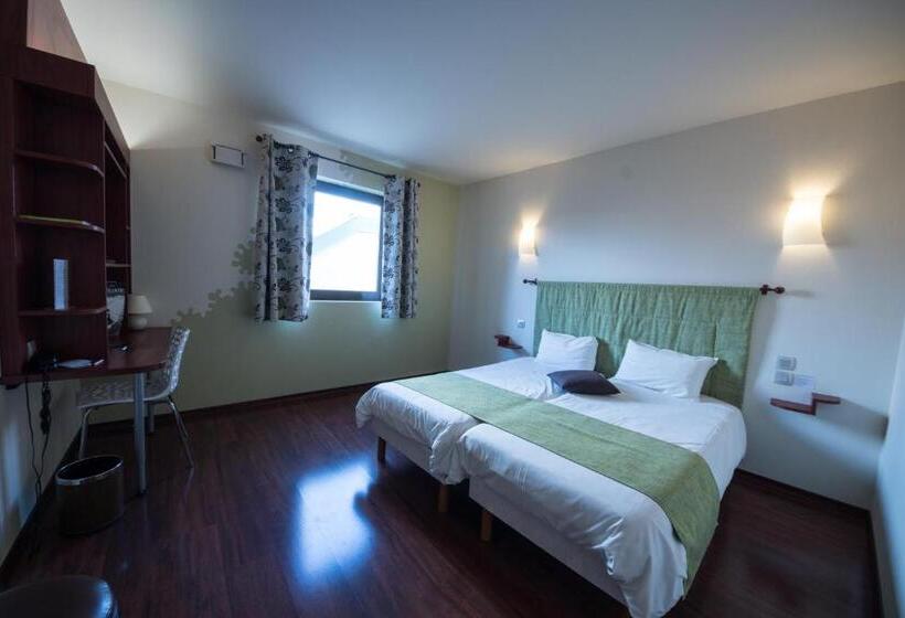 Номер Комфорт, L Hôtel De Chartres