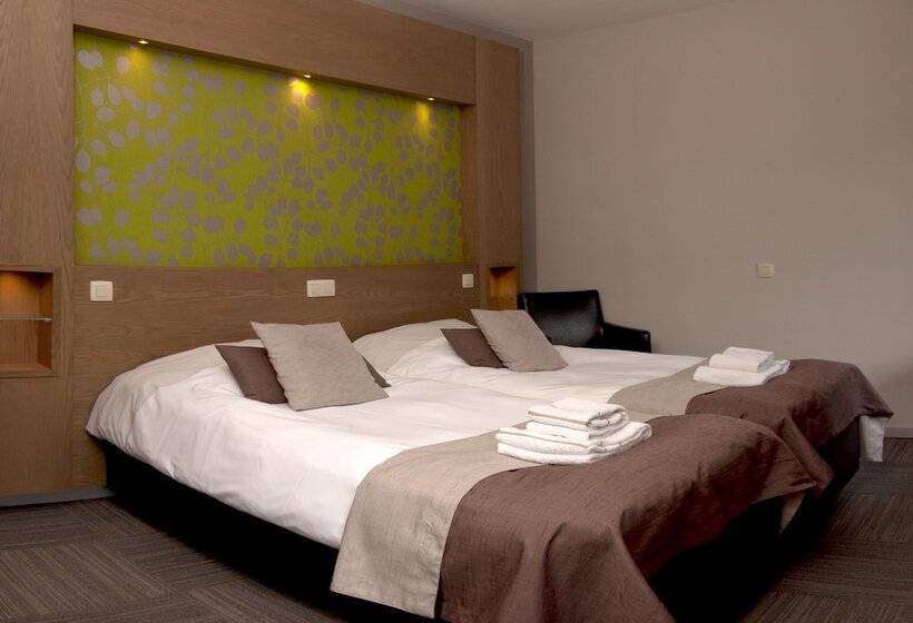 スタンダードルーム, La Grande Cure