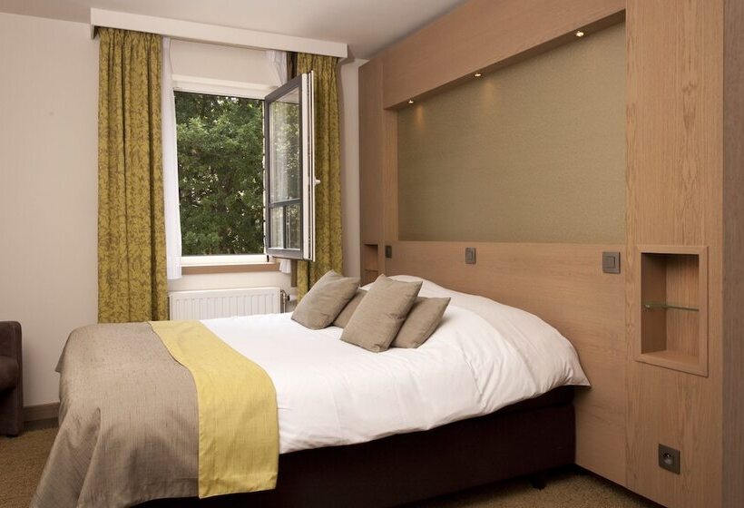 コンフォートルーム, La Grande Cure