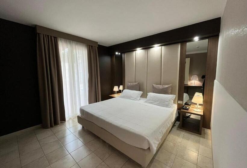 اتاق استاندارد اینتریور, Lafayette