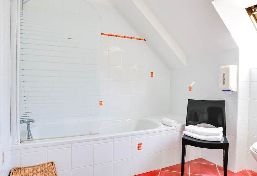 חדר סופריור, Le Chevalier Gambette