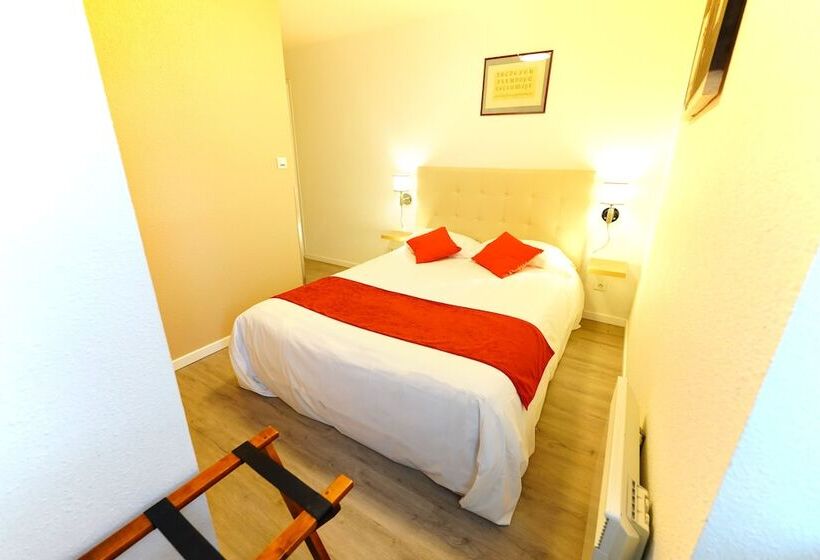 غرفة قياسية, Le Relais Des Remparts