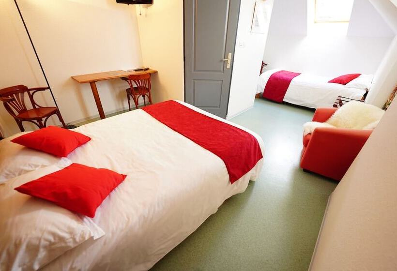 غرفة قياسية ثلاثية, Le Relais Des Remparts