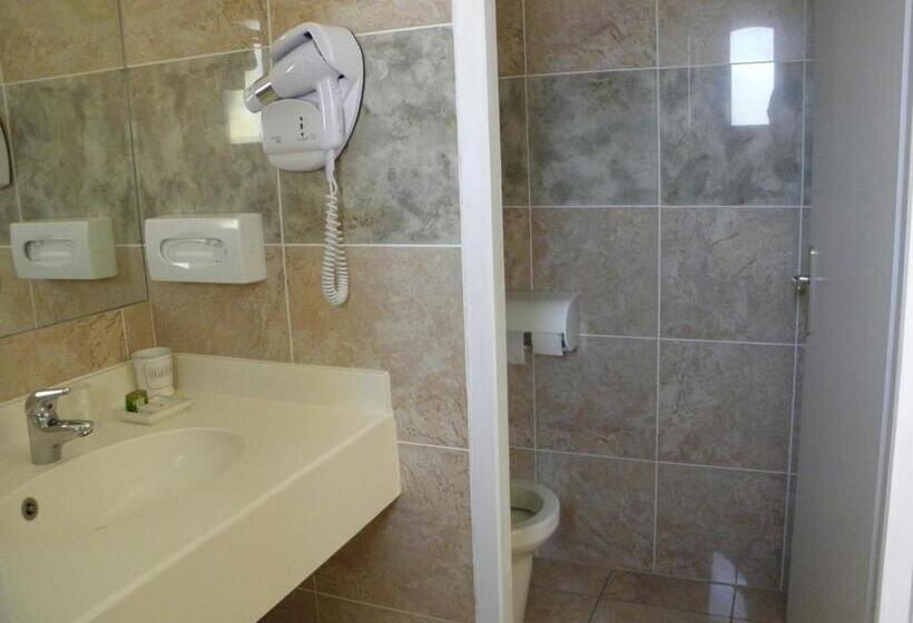 스탠다드 발코니 룸, Logis Hôtel Restaurant Le Mas De Mon Père