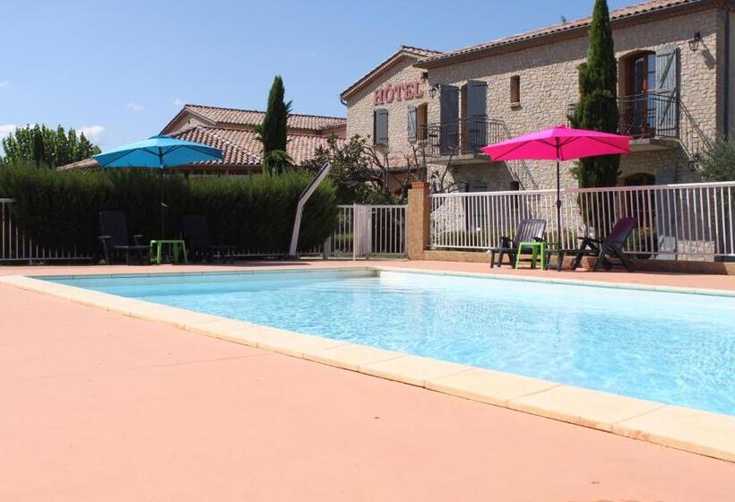 스탠다드 테라스 룸, Logis Hôtel Restaurant Le Mas De Mon Père