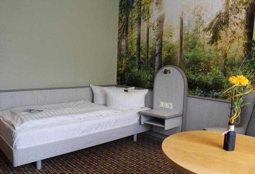 스탠다드 싱글 룸, Rennsteig