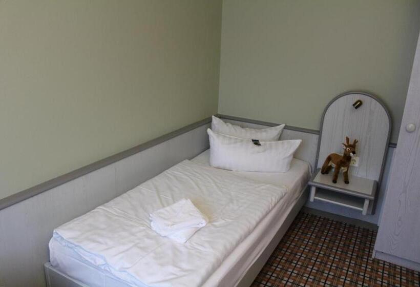 스탠다드 트리플 룸, Rennsteig