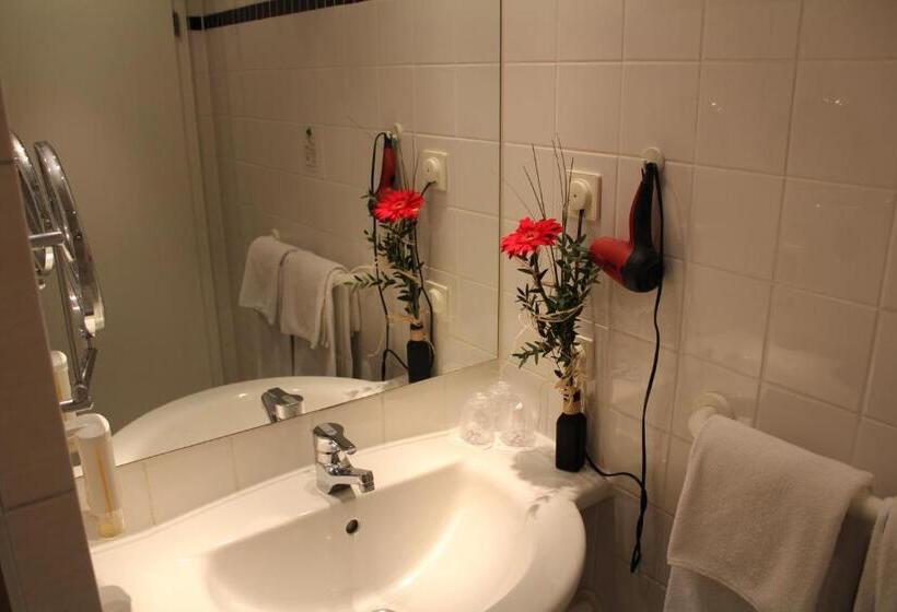 스탠다드 테라스 룸, Rennsteig