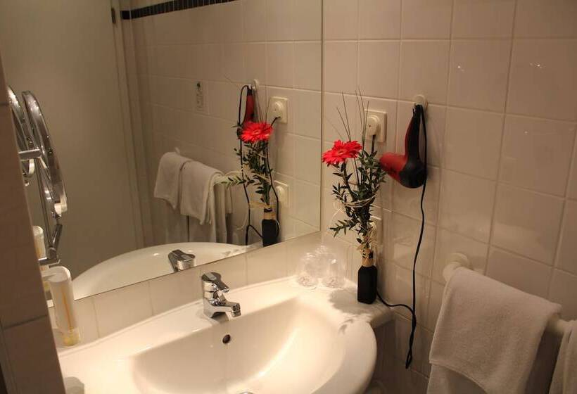 스탠다드 싱글 룸, Rennsteig