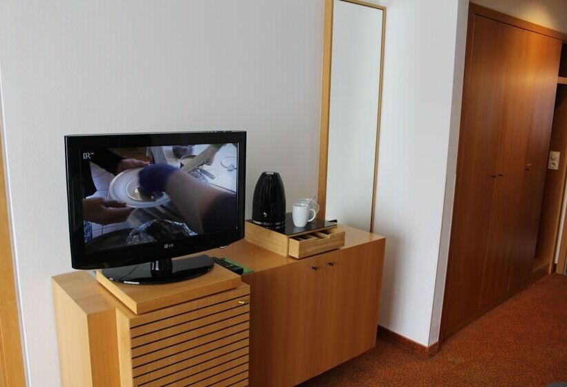 수피리어 트리플 룸, Rennsteig