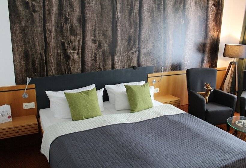 수피리어 트리플 룸, Rennsteig