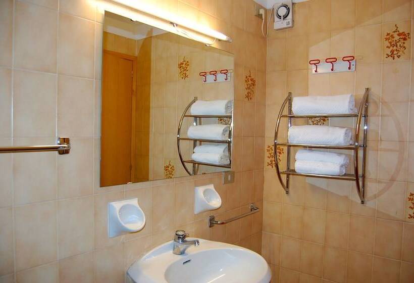 ２ベッドルームアパートメント, Residence Rododendro