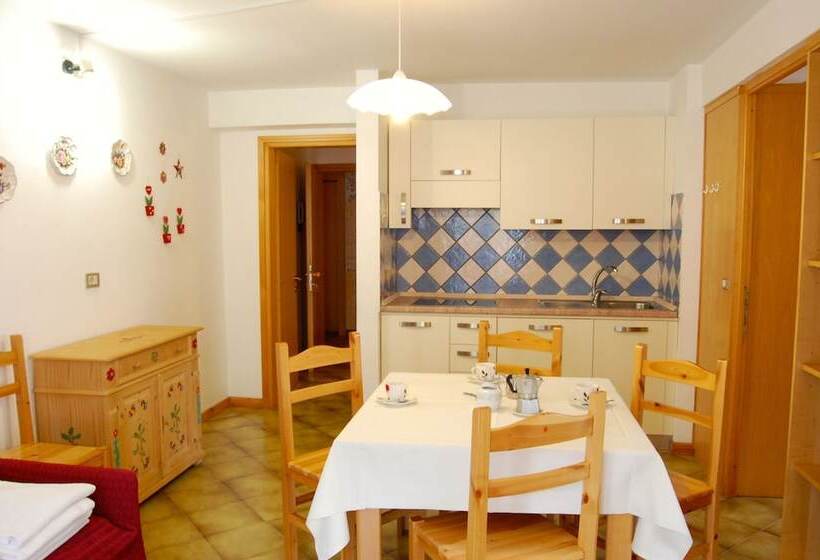 ２ベッドルームアパートメント, Residence Rododendro