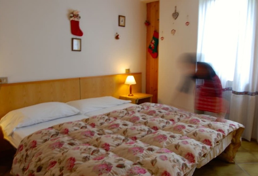 ３ベッドルームアパートメント, Residence Rododendro