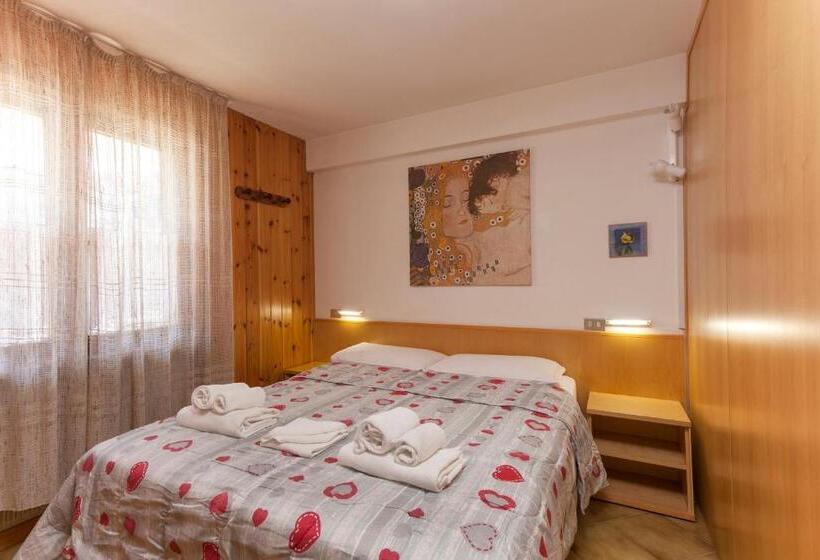 ２ベッドルームアパートメント, Residence Rododendro