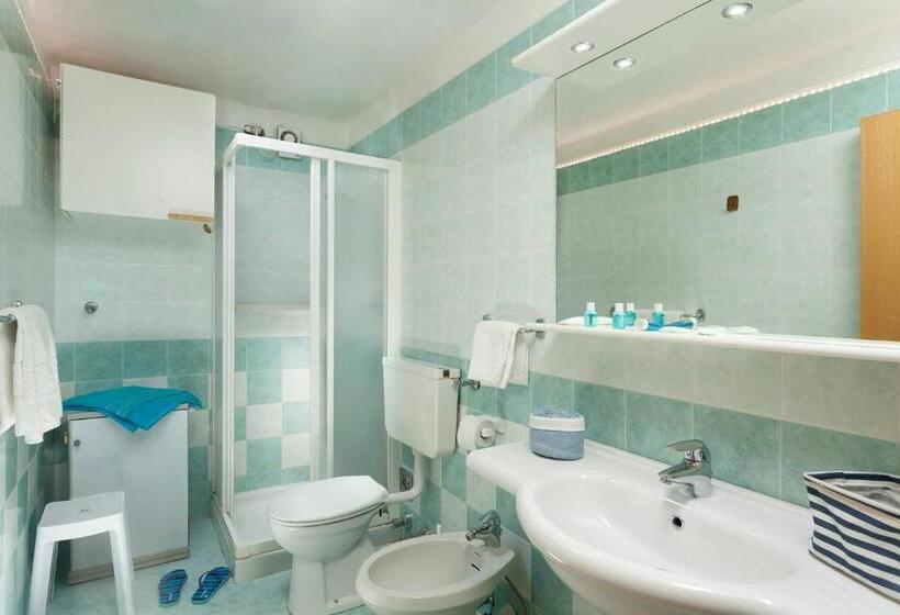 ２ベッドルームアパートメント, Residence Rododendro