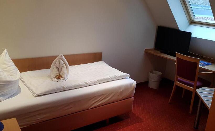 适合残疾人士使用的单人标准间, Restaurant Zehntscheune