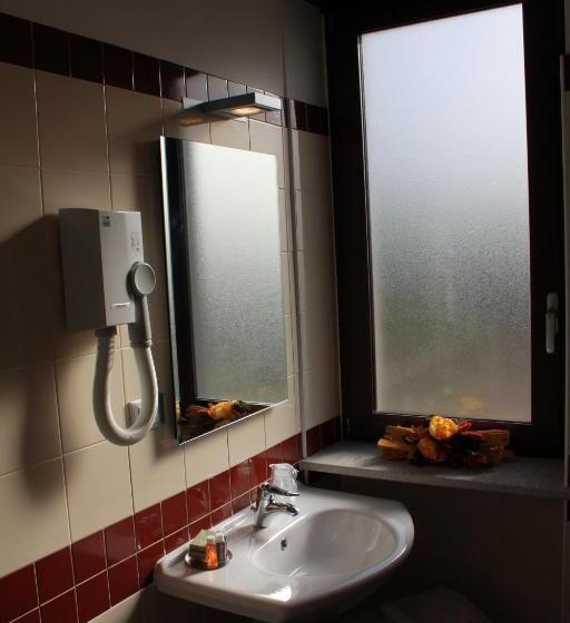 スタンダードトリプルルーム, Rioverde