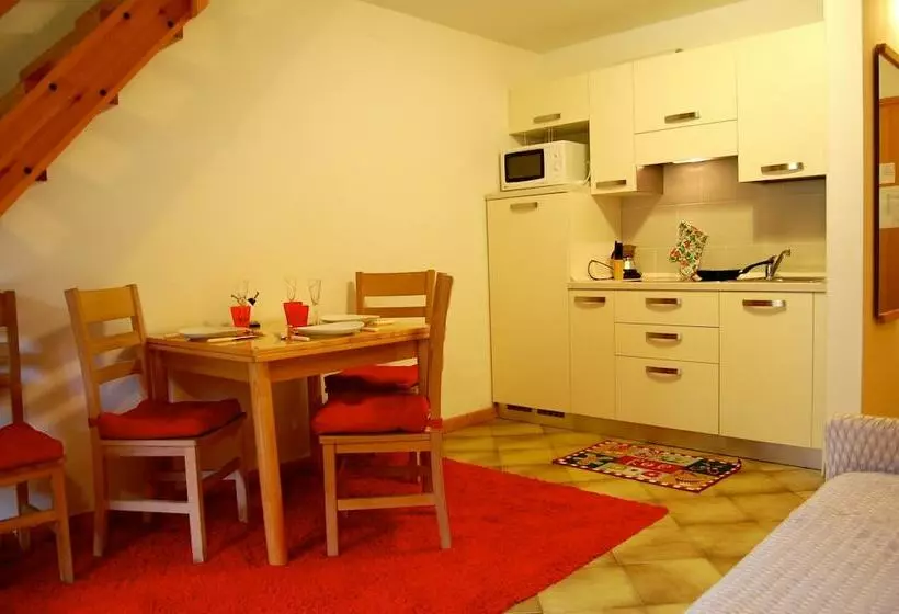 1ベッドルームアパートメント, Residence Rododendro
