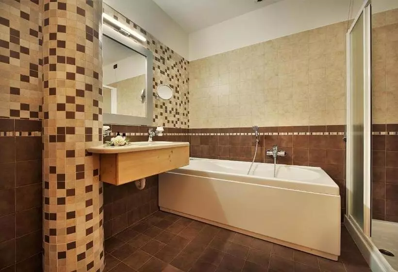 スイート, Boutique Hotel E Chalets Salvadori