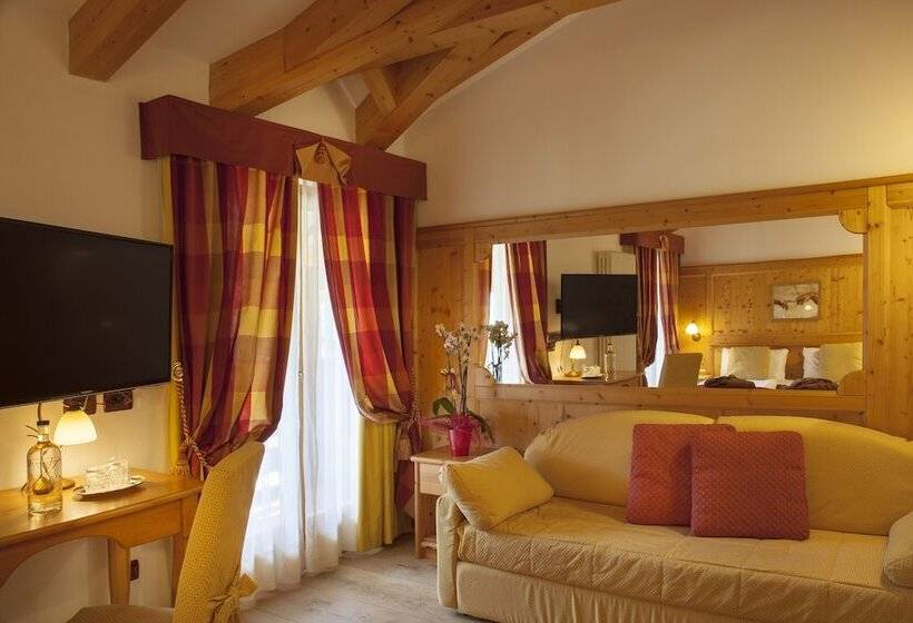 جناح جونيور, Boutique Hotel E Chalets Salvadori