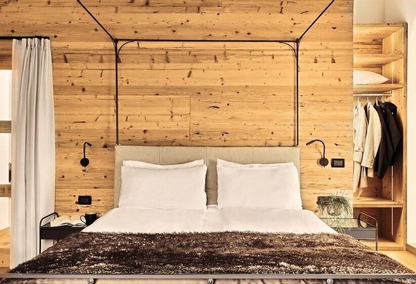 جناح, Boutique Hotel E Chalets Salvadori