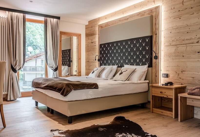 جناح جونيور, Boutique Hotel E Chalets Salvadori
