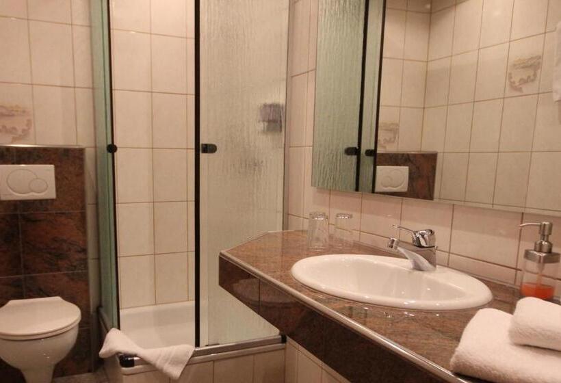 Standard Kolmen Hengen Huone, Sonne Das Kleine Altstadt