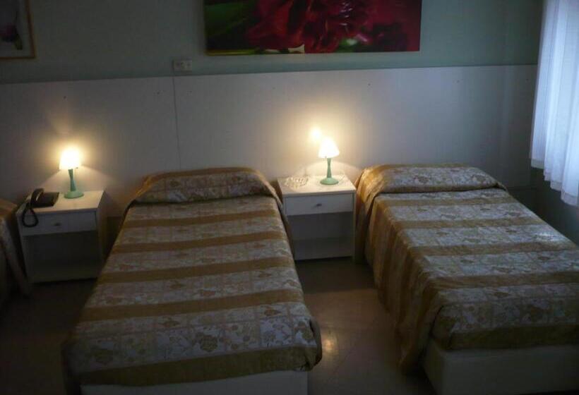 חדר סטנדרט לארבעה, Sport