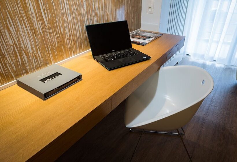 수피리어 룸, Van Der Valk Hotel Beveren