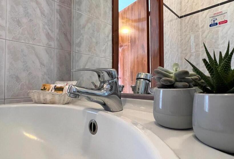 스탠다드 룸 호수 전망, Village Bazzanega   Montagnoli Group