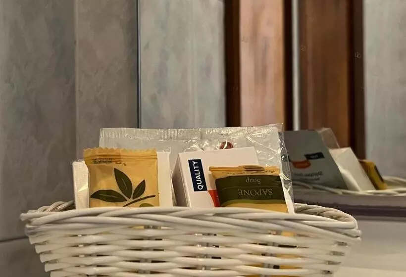 レイクビュースタンダードルーム, Village Bazzanega   Montagnoli Group