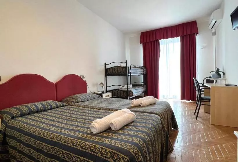 スタンダード４人部屋, Village Bazzanega   Montagnoli Group
