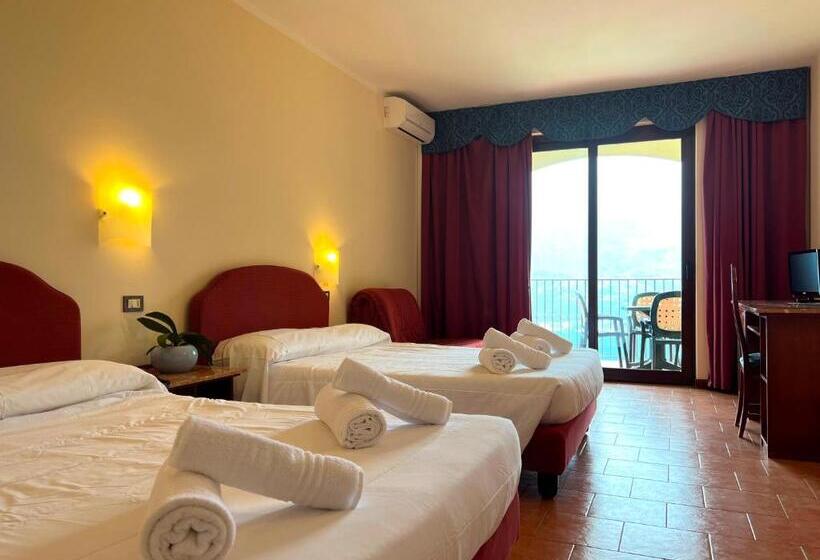 4인용 수피리어 룸, Village Bazzanega   Montagnoli Group