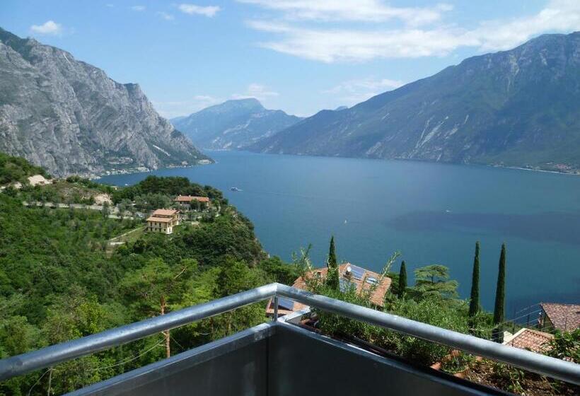 디럭스 룸 호수 전망, Village Bazzanega   Montagnoli Group