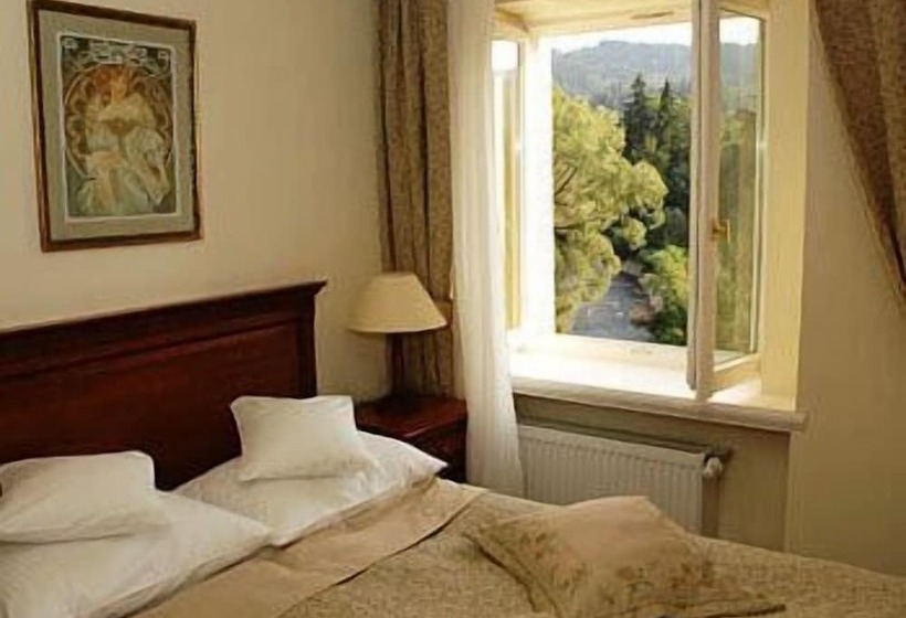 חדר סטנדרט, Zamek Na Skale