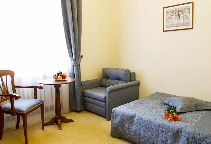 חדר סטנדרט יחיד, Zamek Na Skale