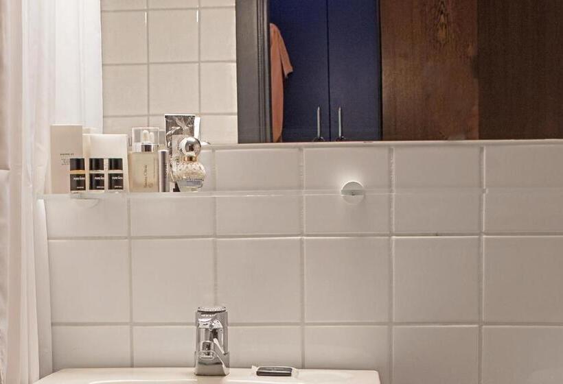 Номер Стандарт, Kysthotellet