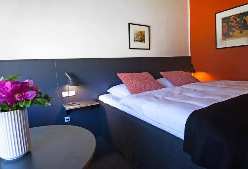 スーペリアールーム, Kysthotellet