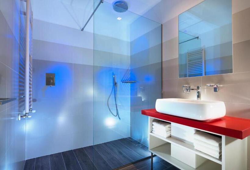 小型套房, Milano Resort