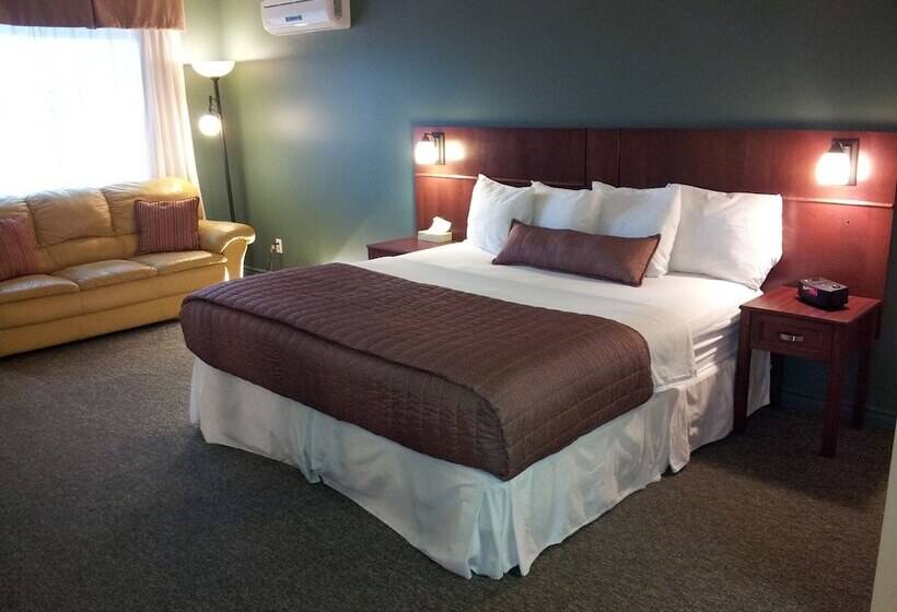 جناح جونيور, Motel Drummond