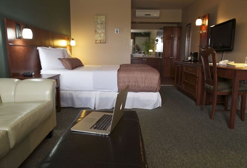 جناح جونيور, Motel Drummond