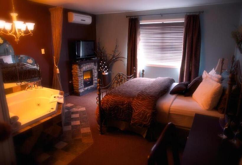 جناح, Motel Drummond