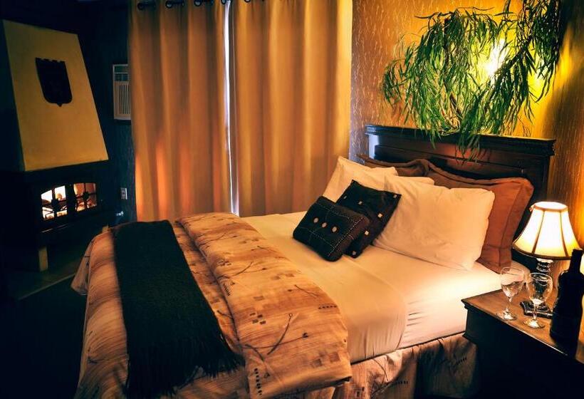 جناح مزود بتراس, Motel Drummond