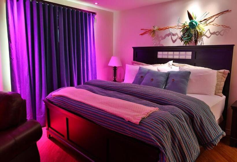 جناح مزود بجاكوزى, Motel Drummond