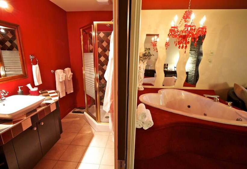 جناح, Motel Drummond