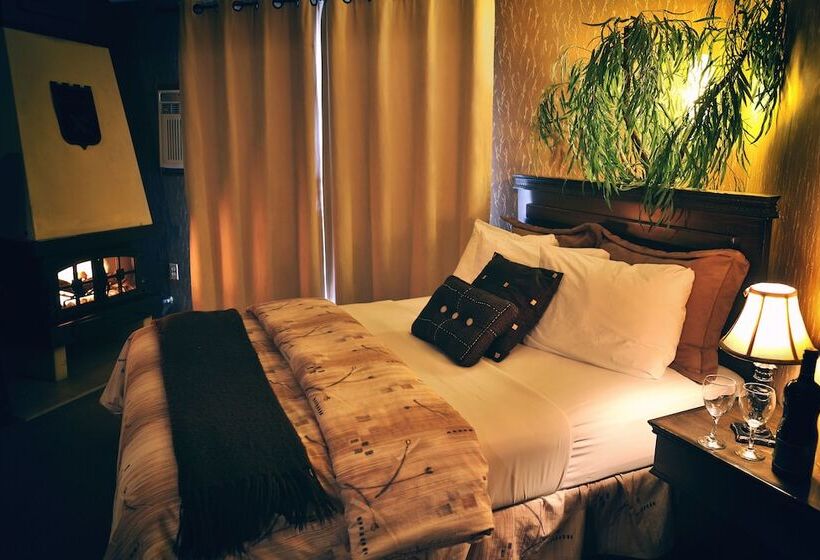 جناح, Motel Drummond