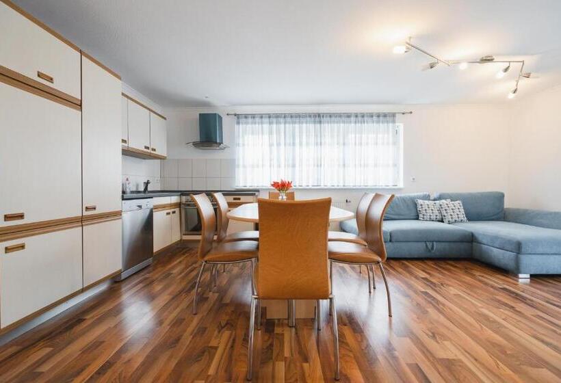 Huoneisto 2 Makuuhuonetta, Park Hotel & Gästehaus Rust