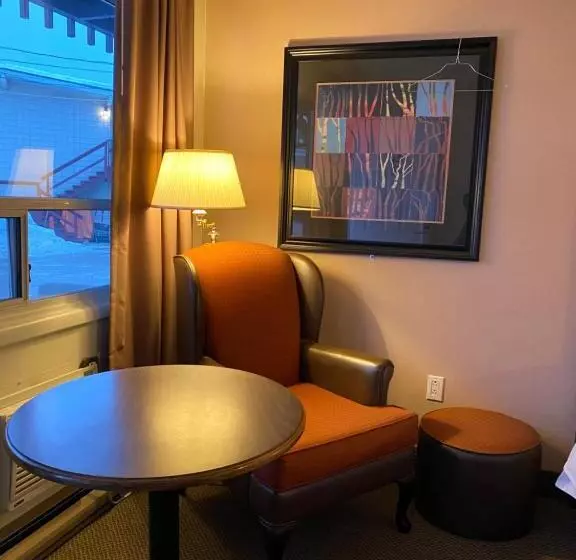 اتاق استاندارد, Rondo Motel