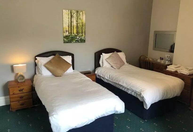 スタンダードルーム, The Clee Hotel   Cleethorpes, Grimsby, Lincolnshire